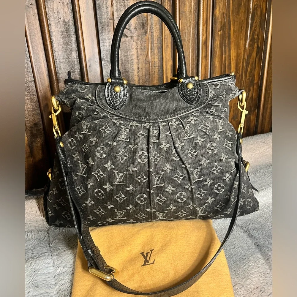 ‼️SOLD‼️HP🎉Louis Vuitton Denim Neo Cabby GM🤍 (Box & Dustbag included) - Picture 1 of 13